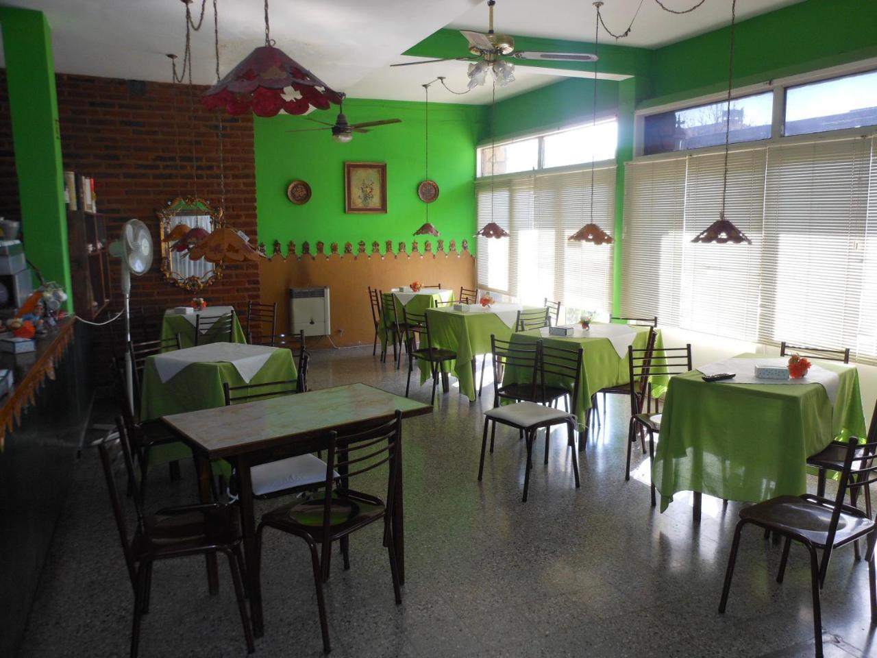 Hotel Los Robles Gualeguaychu Exterior photo