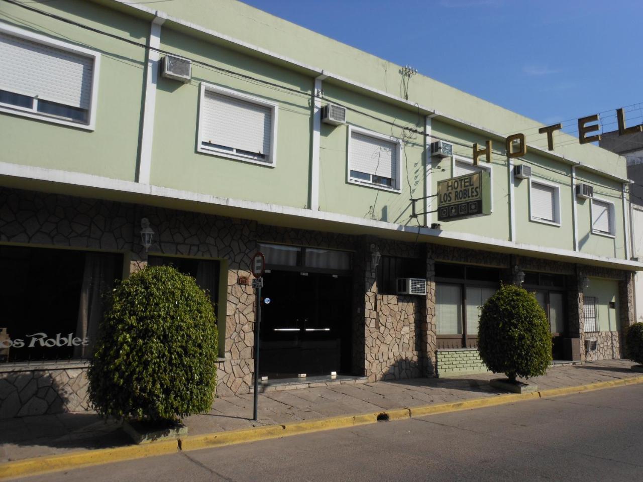 Hotel Los Robles Gualeguaychu Exterior photo
